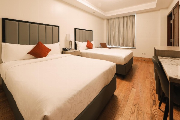 Asiatic Hotel - Flushing Main image